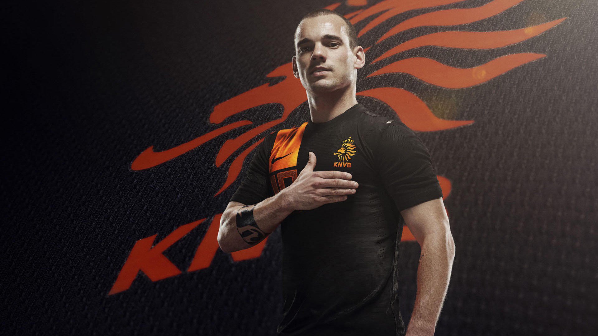 九游娱乐官网 (JIUYOU)-麦肯齐：全黑队的“闪电”，用速度冲破对方防线